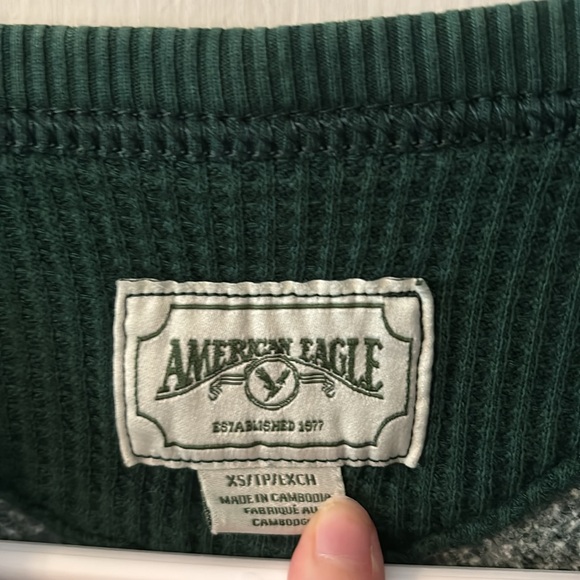 BUNDLE OF AMERICAN EAGLE & AERIE CREWNECKS - Picture 16 of 16